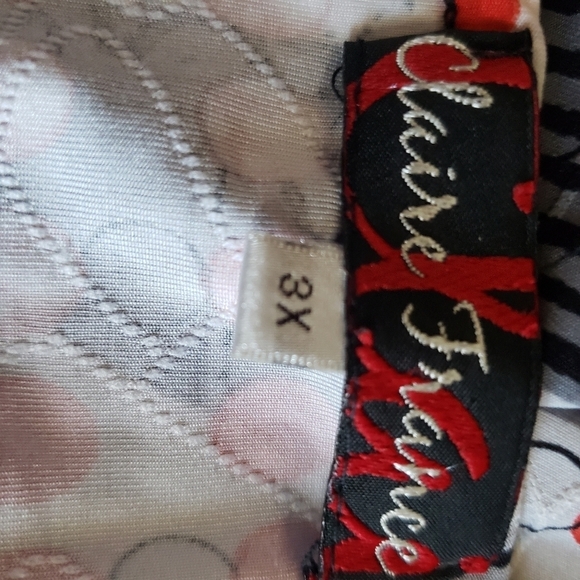 Plus size long frilled top sleeveless V neck - Picture 7 of 7